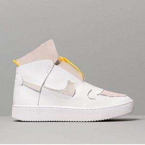Nike Vandalised LX Chrome Yellow Size 8